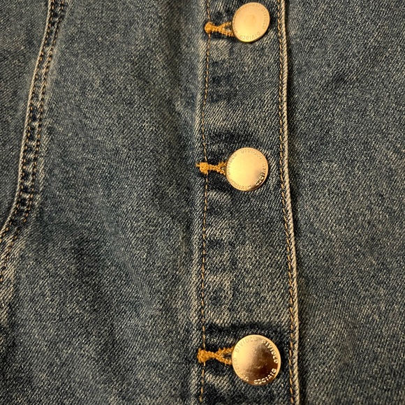 Cute high waisted Y2K jean skirt, small - Picture 2 of 2
